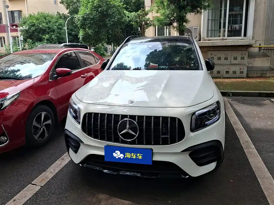 Mercedes-Benz GLB AMG 2022 AMG GLB 35 4MATIC фото 2