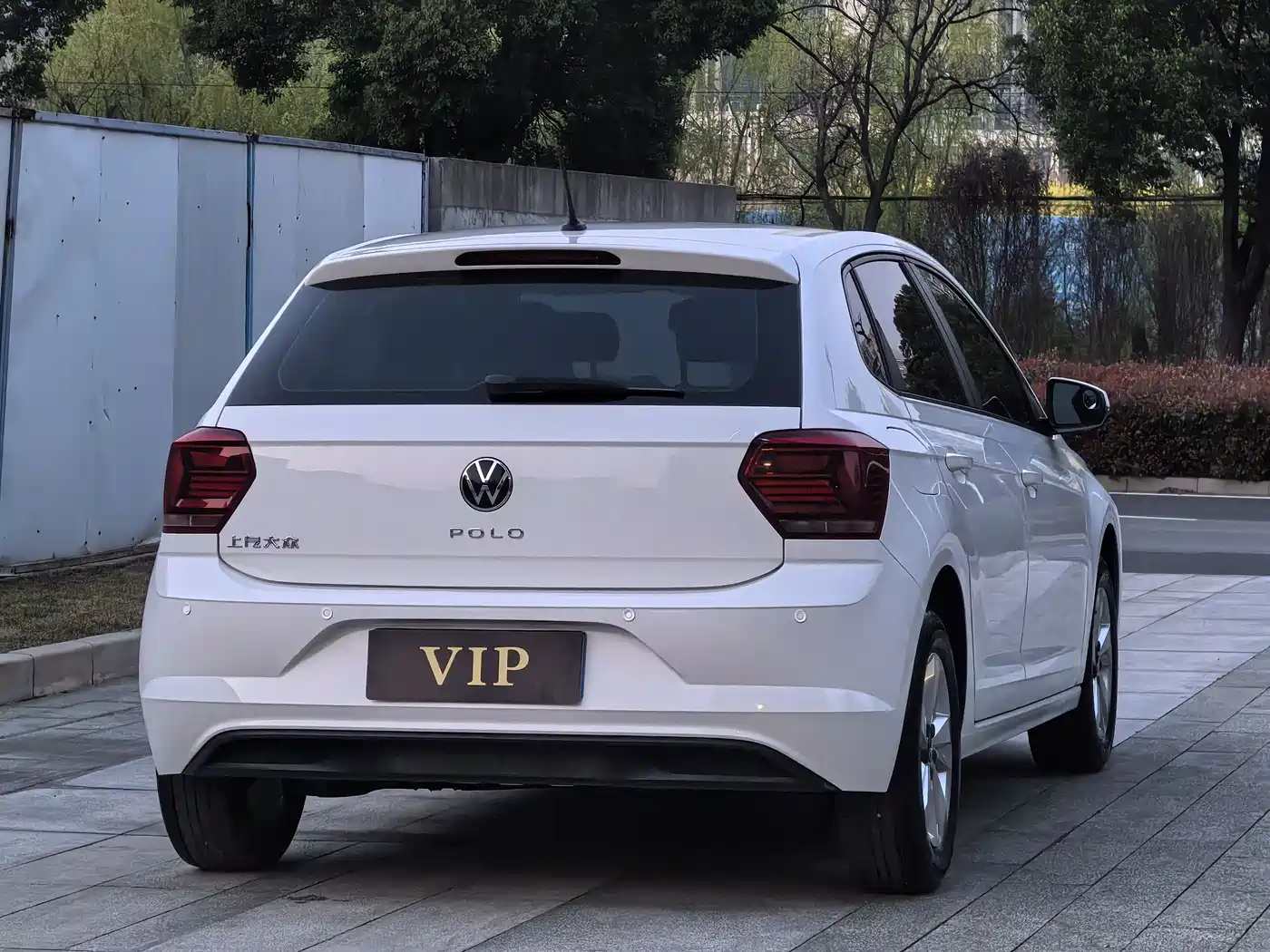 Volkswagen Polo 2021 Plus 1.5L Automatic Panorama Enjoyment Edition фото 6