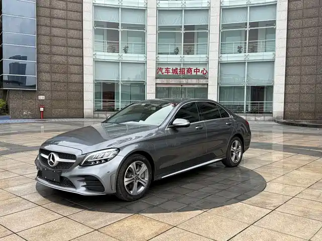 Mercedes-Benz C-Class 2020