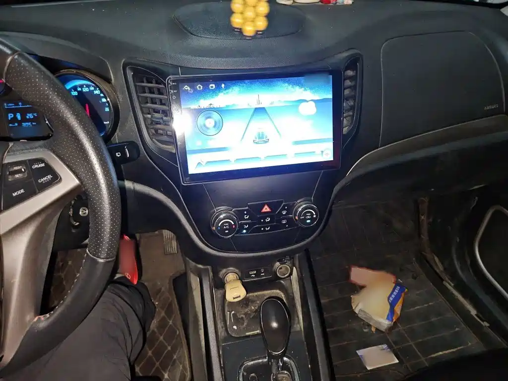 Changan CS35 2014 2014 1.6L Automatic Luxury Type China IV