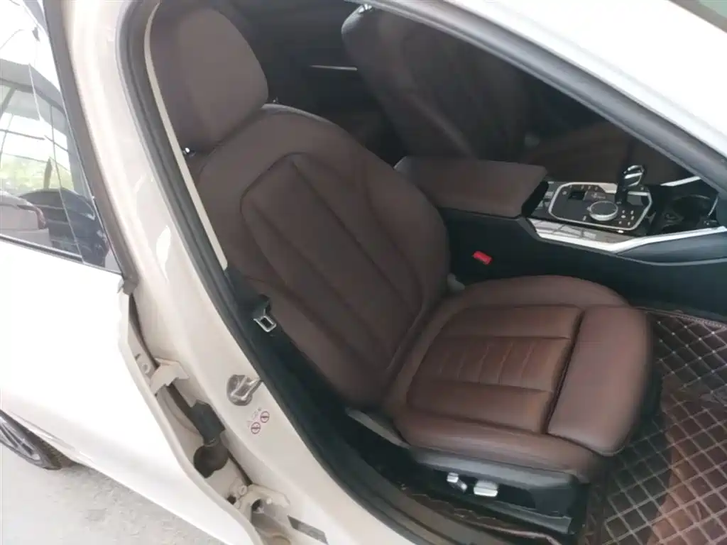 BMW 3 Series 2021 320Li M Sport Package фото 25