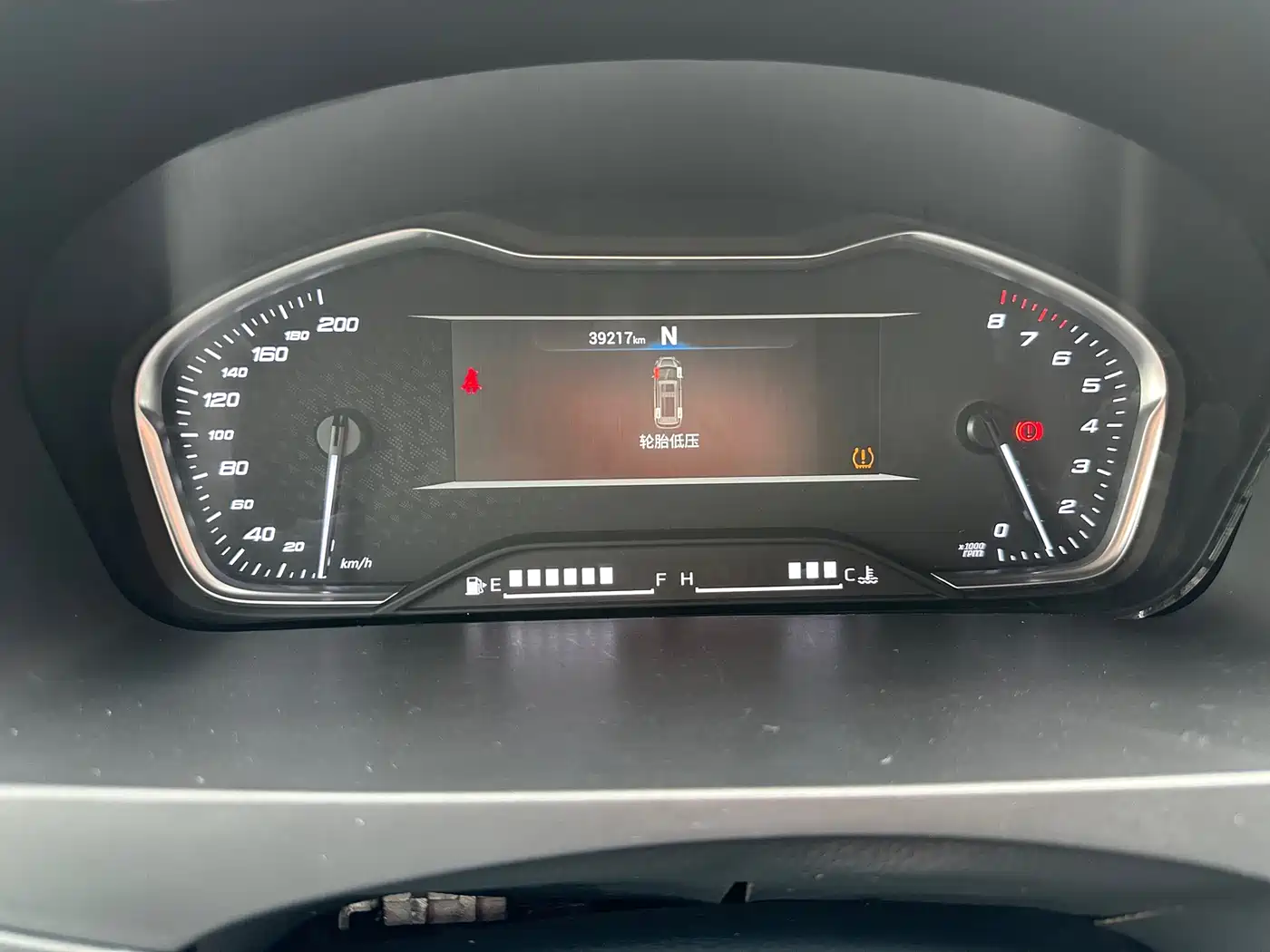 SAIC Maxus Maxus G20 2023 ES 2.0T Gasoline Automatic Premium Edition фото 19