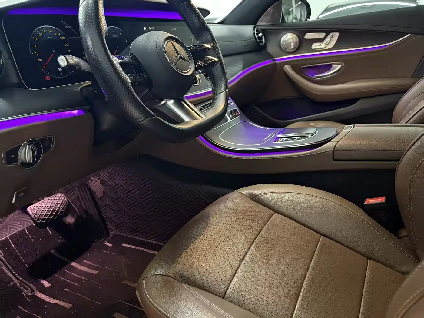 Mercedes-Benz E-Class 2021 E 300 L Luxury фото 13