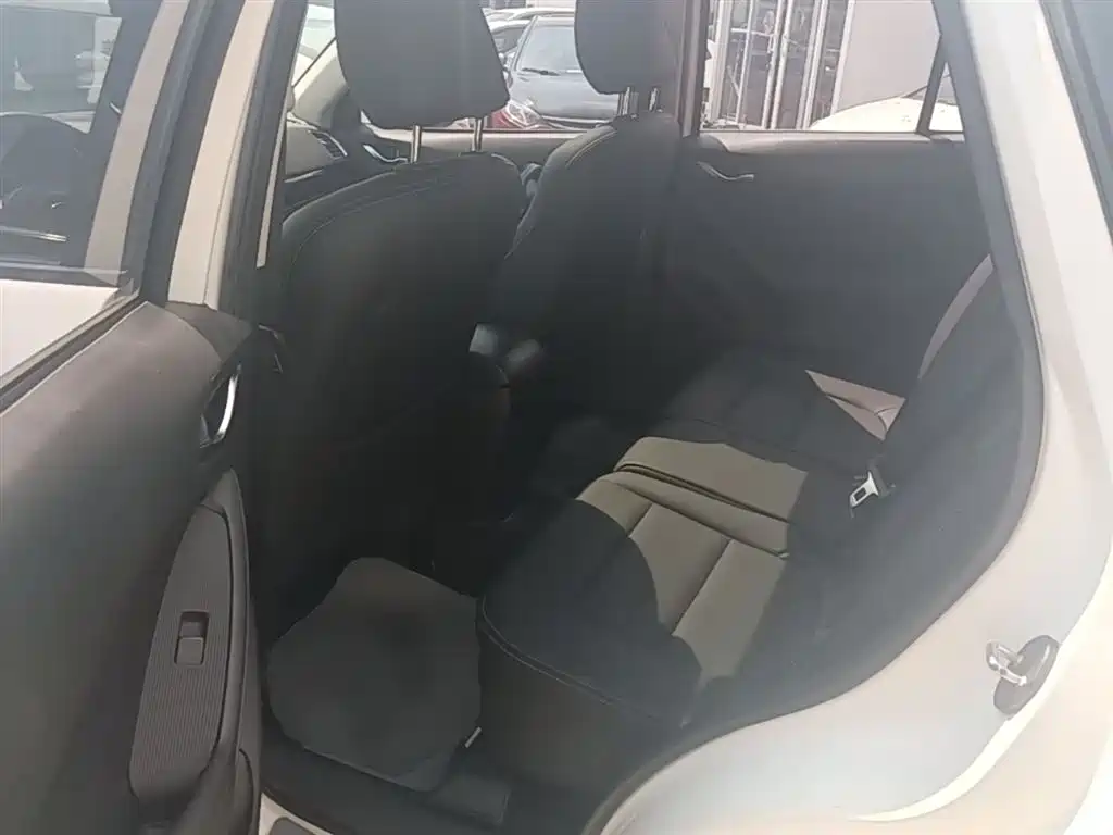 Mazda CX-5 2015 2014 2.0L Automatic 2WD Urban