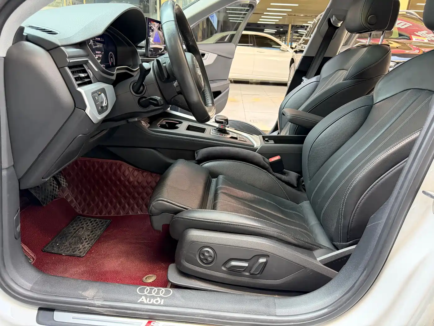 Audi A4L 2022 40 TFSI Luxury Dynamic фото 9