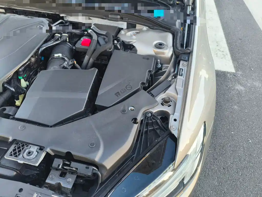 Photo 21 - Volvo S60