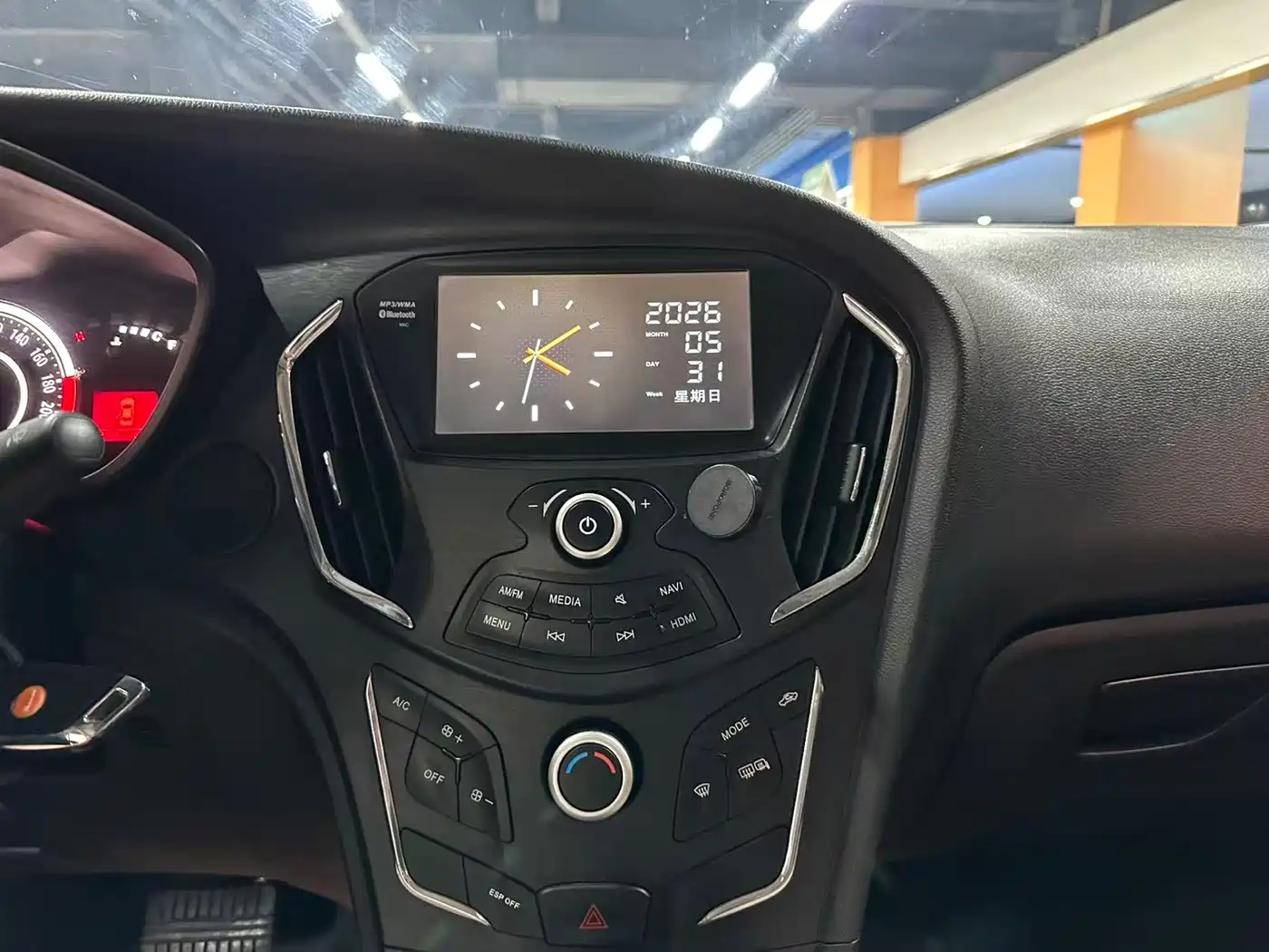GAC Trumpchi Trumpchi GA3S Vision 2014 1.6L Automatic Luxury ESP Edition фото 11