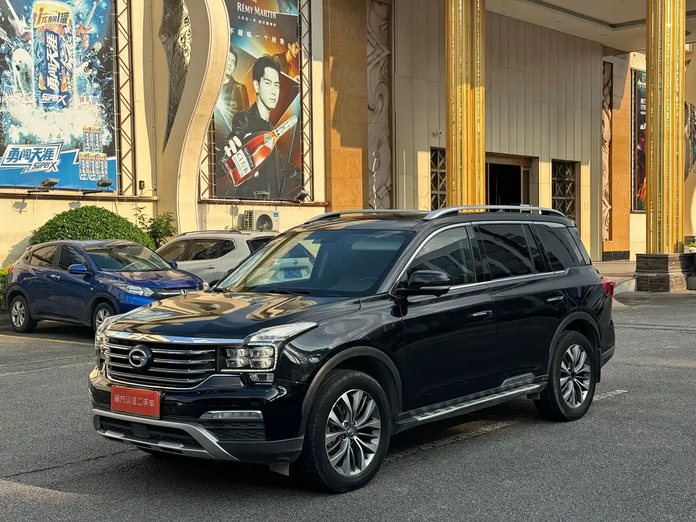GAC Trumpchi Trumpchi GS8 2017 320T 2WD Luxury Smart Connect (7-seater)