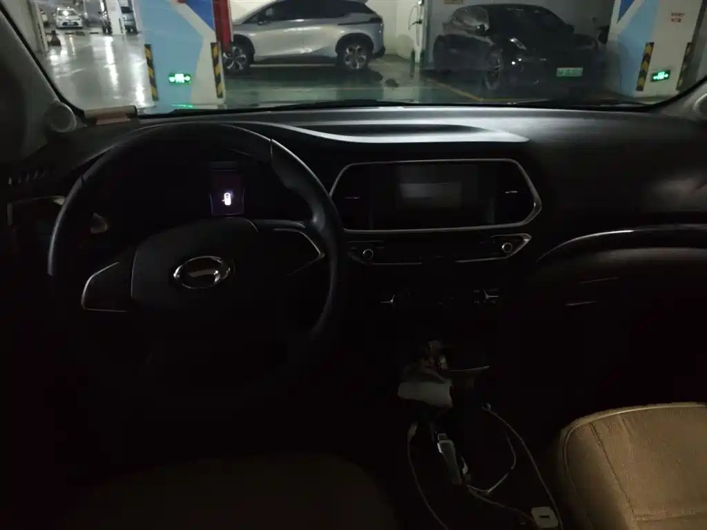 GAC Trumpchi Trumpchi GS4 2017 200T G-DCT 2WD Comfort фото 13