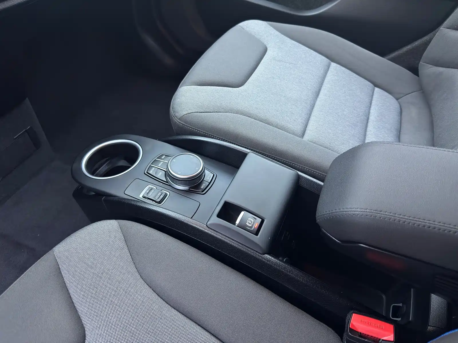 Фото 13 - BMW i3 (Import)