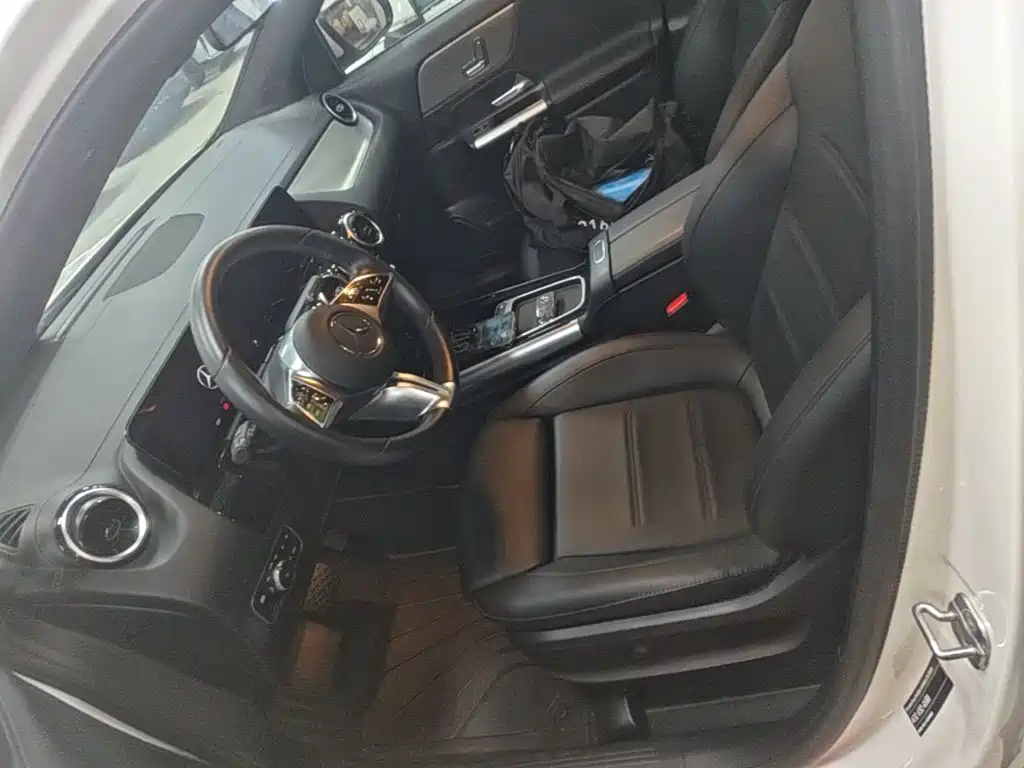 Mercedes-Benz GLA 2024 2024 GLA 200