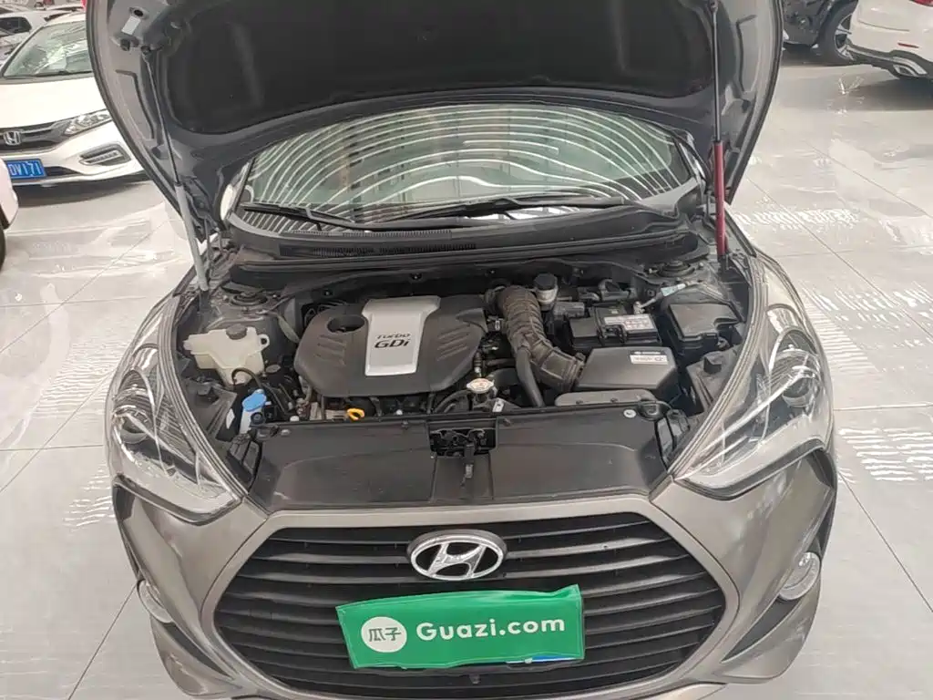 Hyundai Veloster 2017 2015 1.6T Automatic Luxury Edition