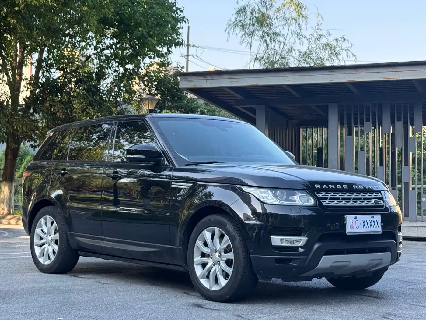 Land Rover Range Rover Sport 2014 3.0 SC V6 HSE фото 5