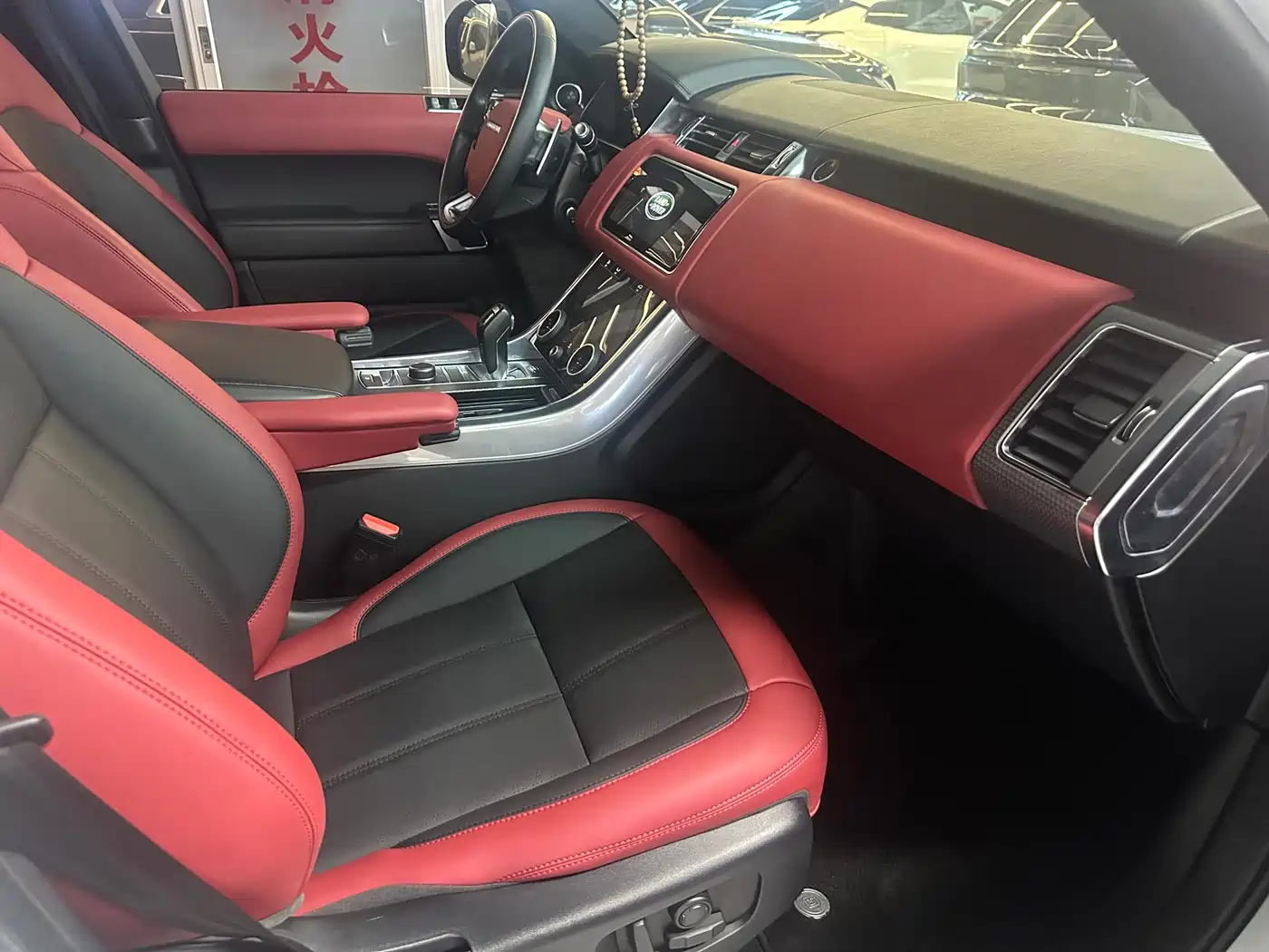Land Rover Range Rover Sport 2020 3.0 L6 HSE DYNAMIC фото 9