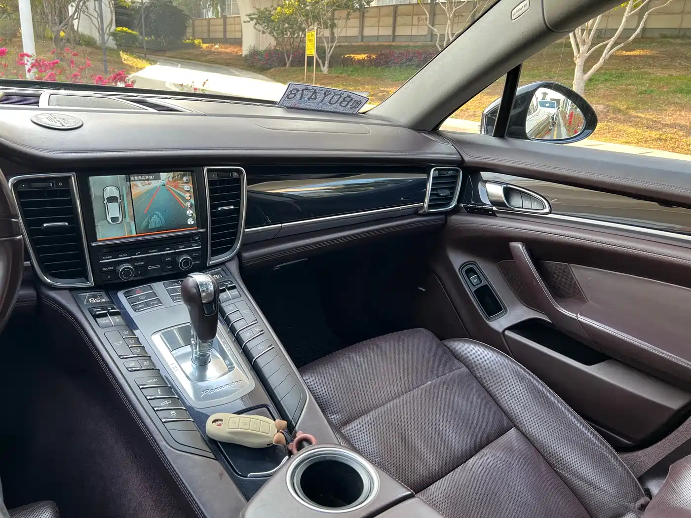 Porsche Panamera 2014 Panamera 4 3.0T фото 16