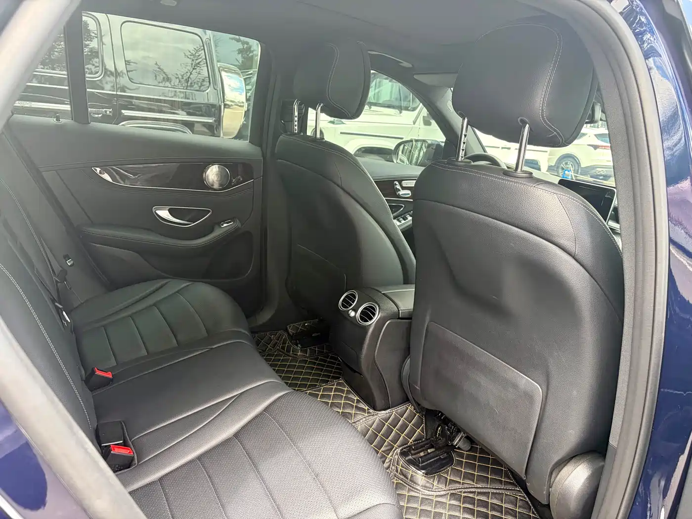 Mercedes-Benz GLC 2017 GLC 260 4MATIC Dynamic фото 16