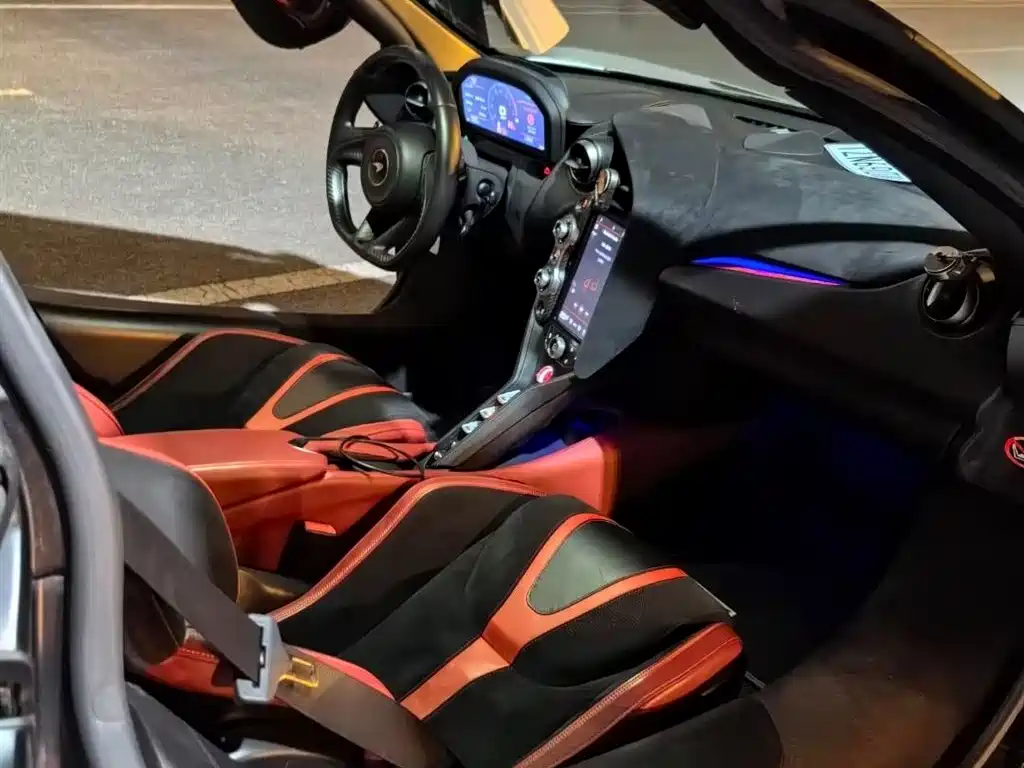 McLaren 720S 2018 2017 4.0T Coupe