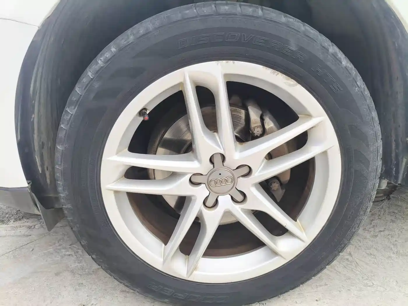 AUDI Q5
