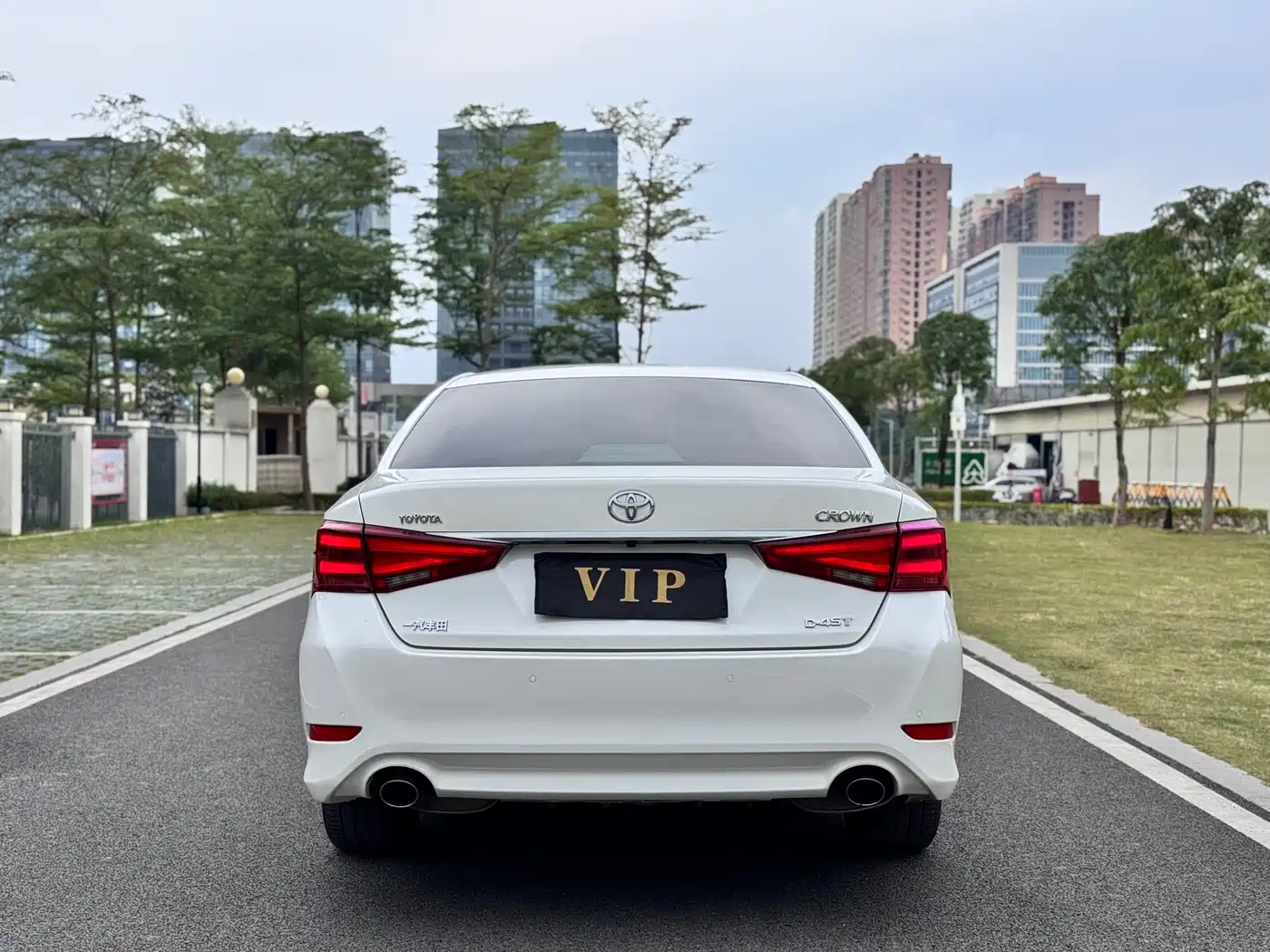 Toyota Crown 2018 2.0T Fashion Edition фото 20