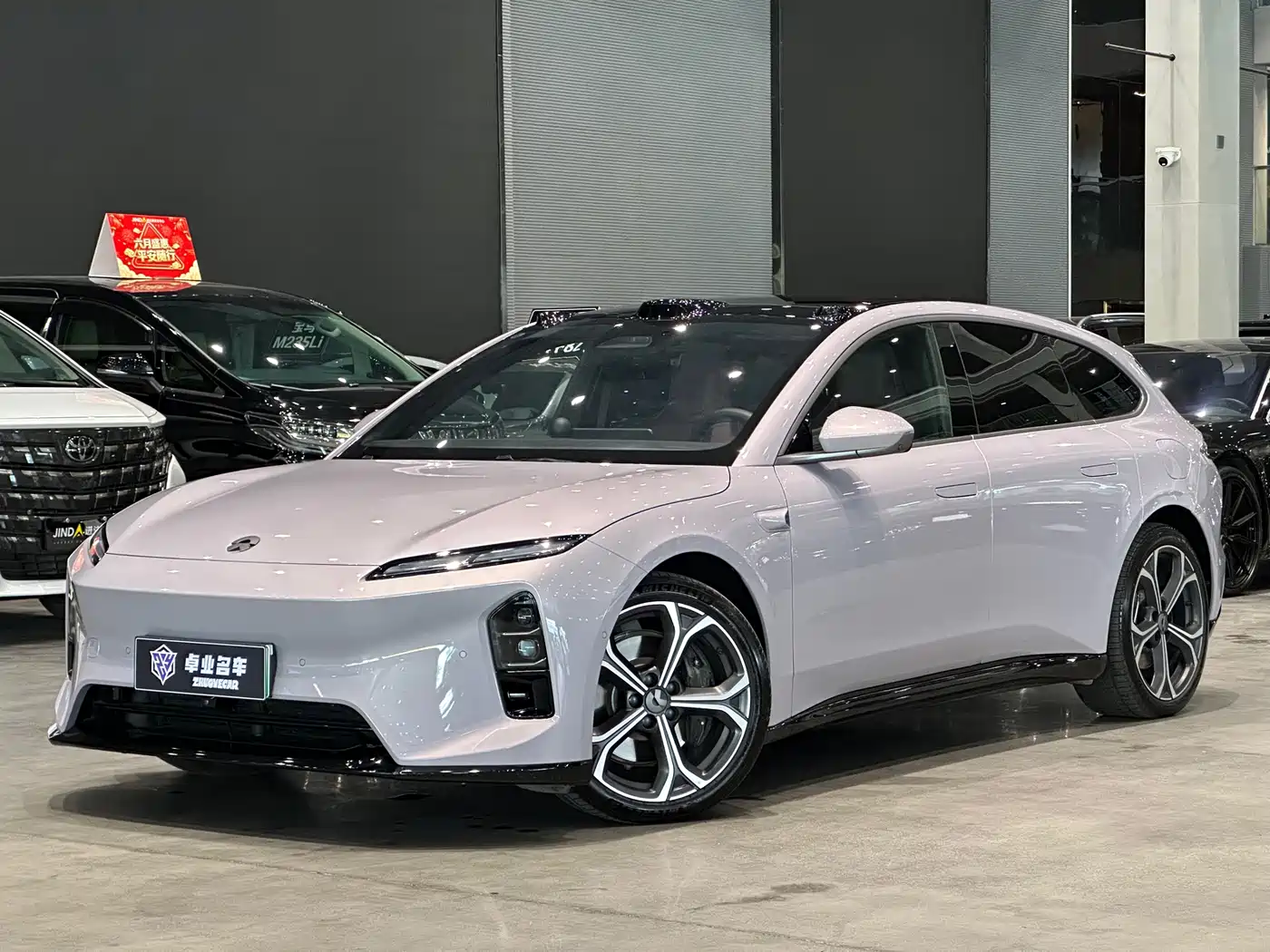NIO ET5T 2025 75kWh Touring