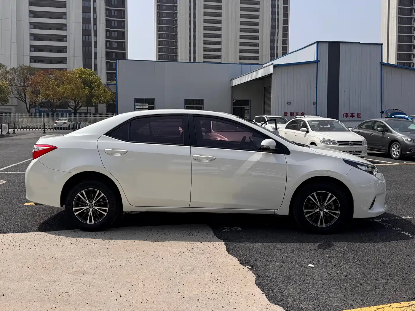 Toyota Levin 2017 1.2T G CVT Elite Edition фото 4