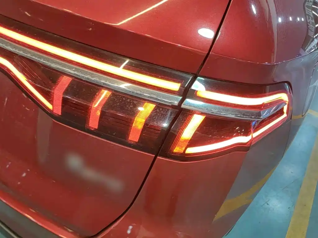 BYD Song Pro New Energy 2019 DM 1.5T 4WD Performance Flagship фото 8
