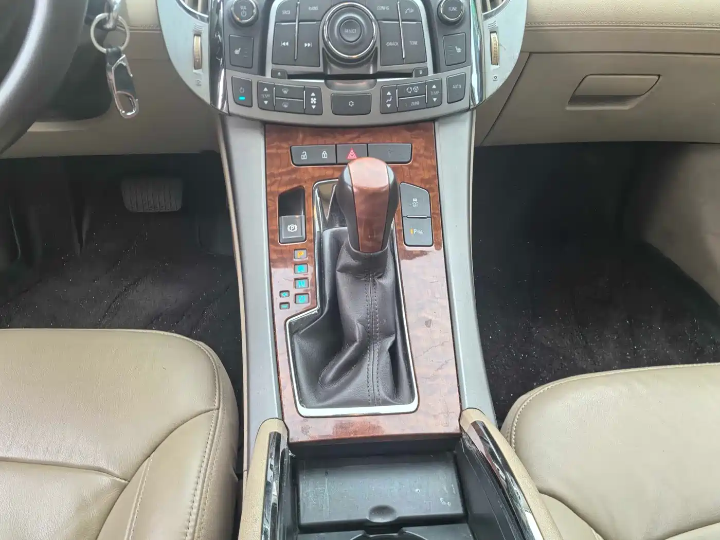 Buick LaCrosse 2012 2.4L SIDI Elegance Edition фото 11