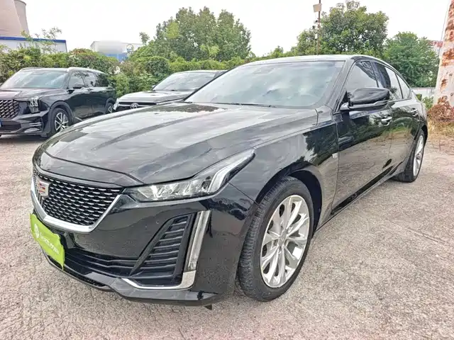Cadillac CT5 28T, Люкс, Стандарт