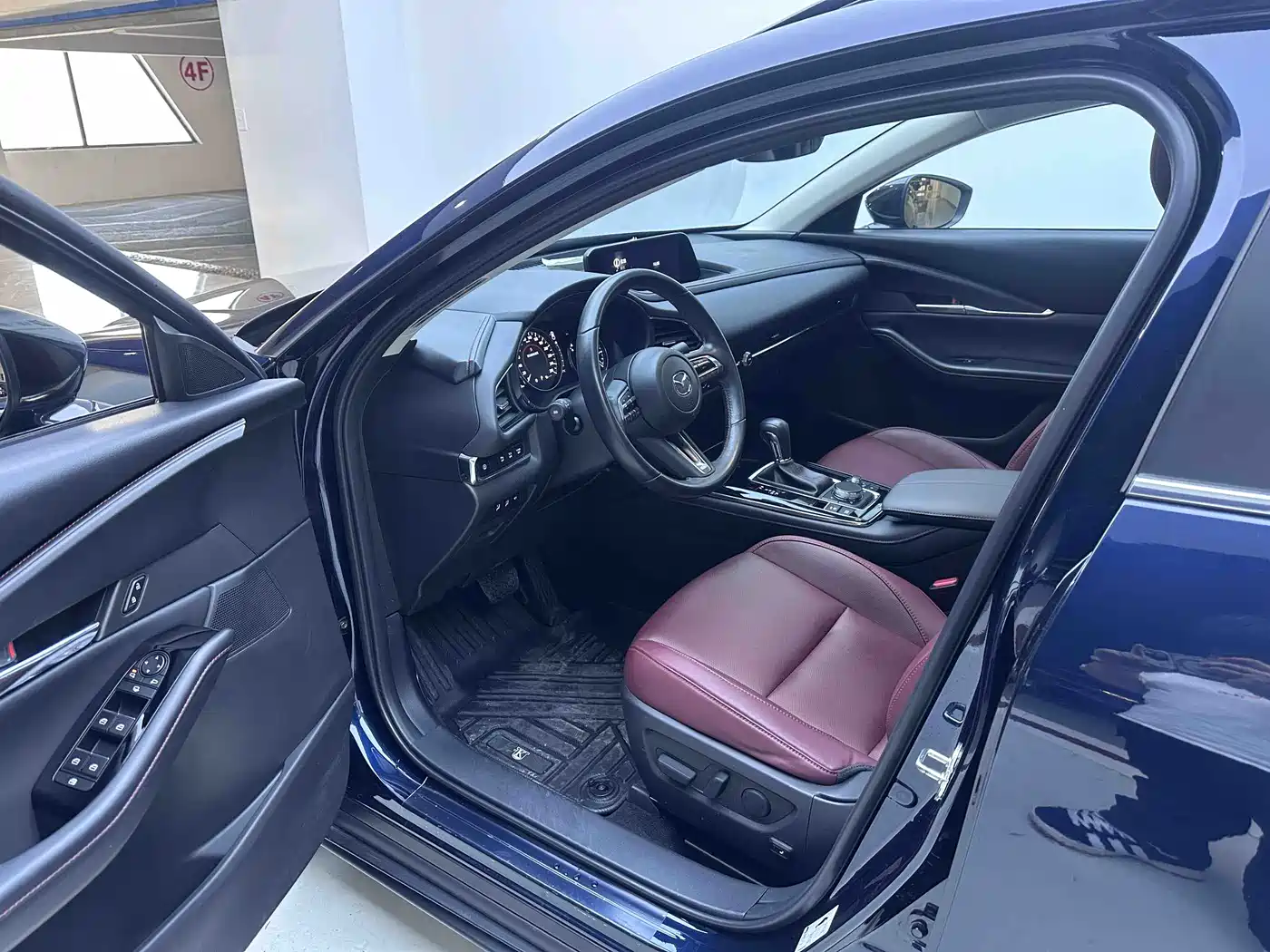 MAZDA CX-30