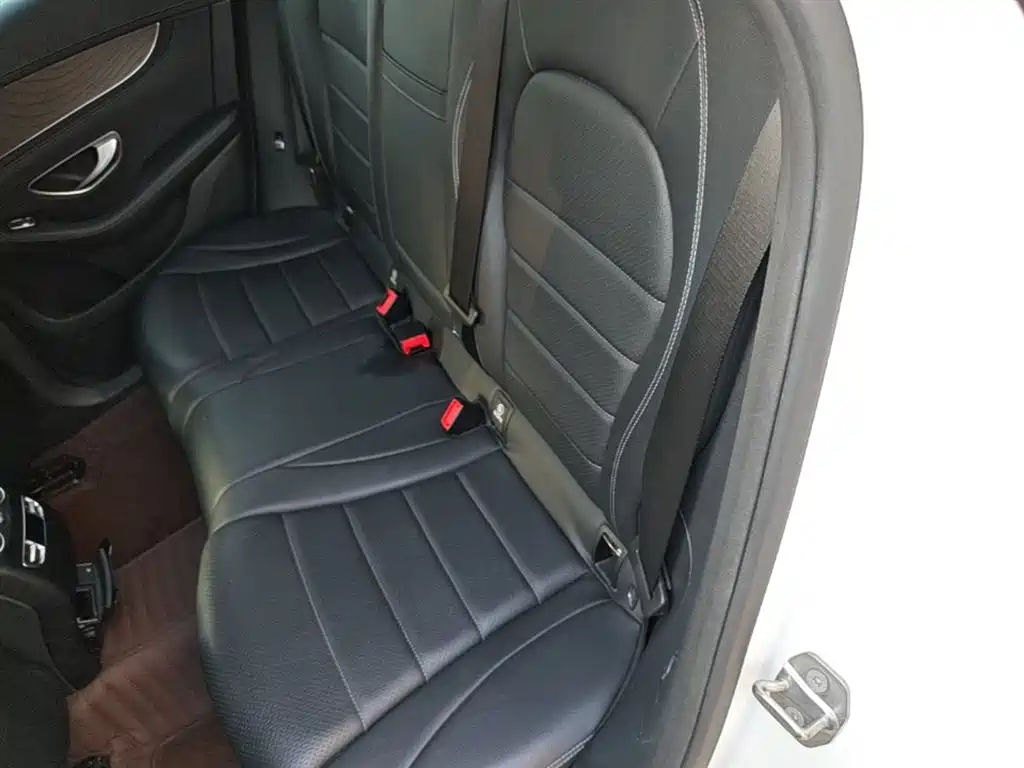 Mercedes-Benz GLC 2018 GLC 300 4MATIC Dynamic фото 17