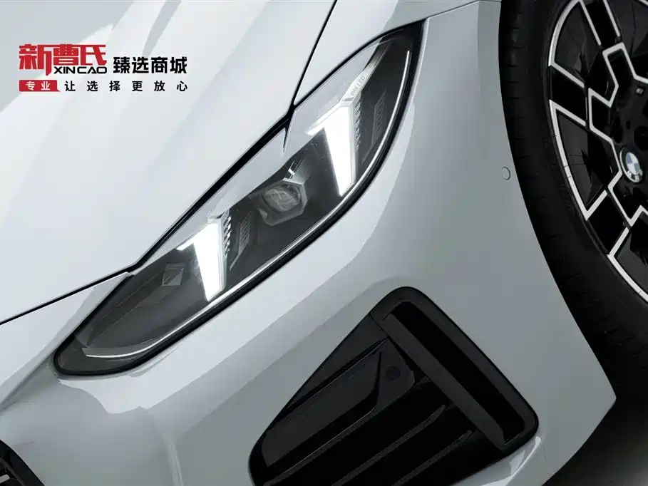 BMW 4 Series 2024 430i Gran Coupe M Sport Shadowline Package фото 6