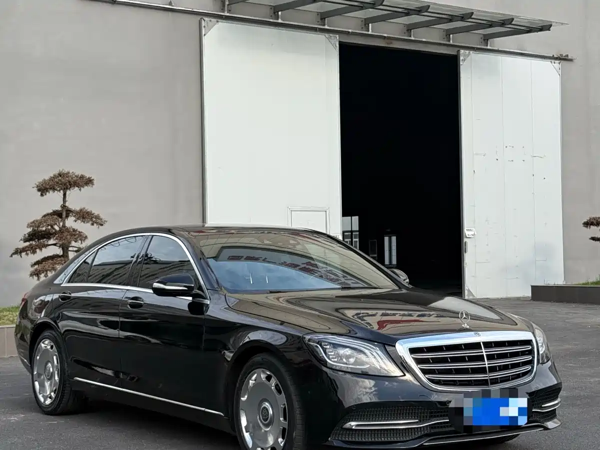 Фото 1 - Mercedes-Benz S-Class