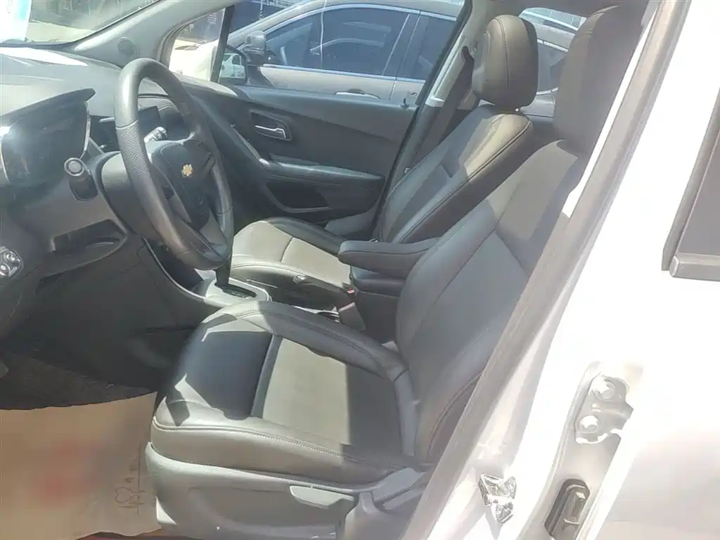 Chevrolet Trax 2017 1.4T Automatic 2WD Comfort фото 15