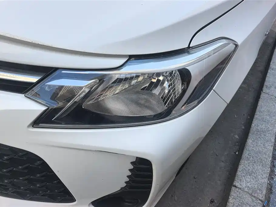 Toyota Vios FS 2021 1.5L CVT Fengchi Edition фото 5