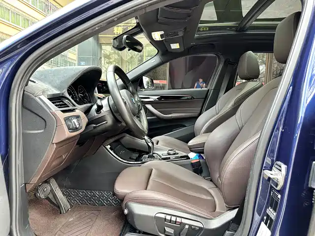 BMW X2 2020 sDrive25i Leading M Sport Package — фото 4