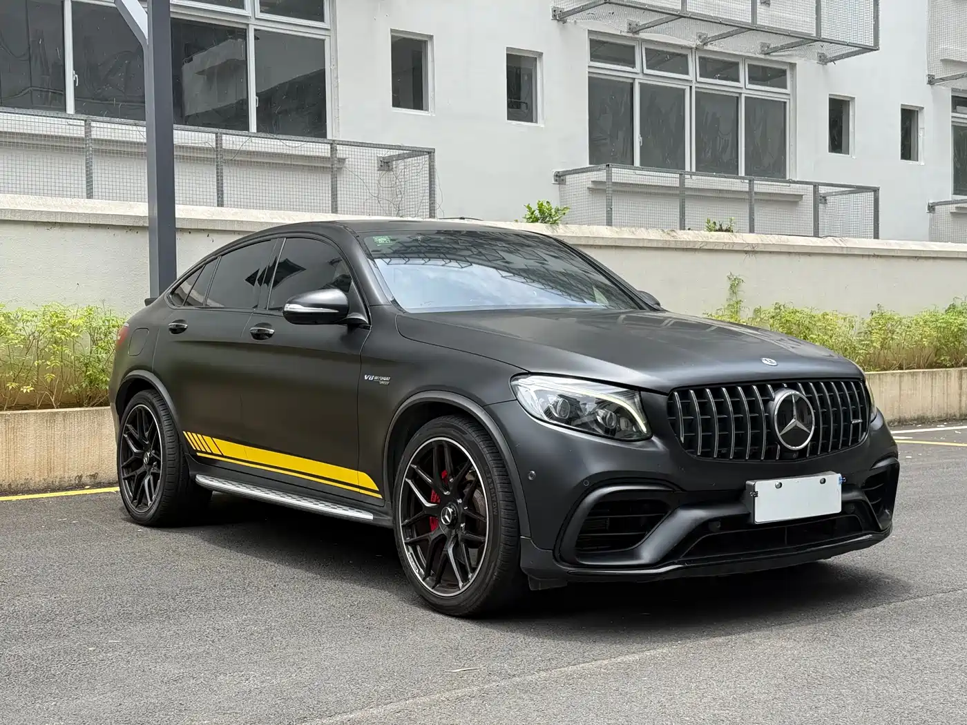 Mercedes-Benz GLC Coupe AMG 2018 AMG GLC 63 S 4MATIC+ Coupe SUV фото 3