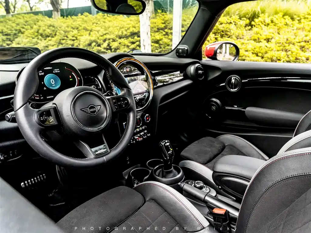 MINI JCW