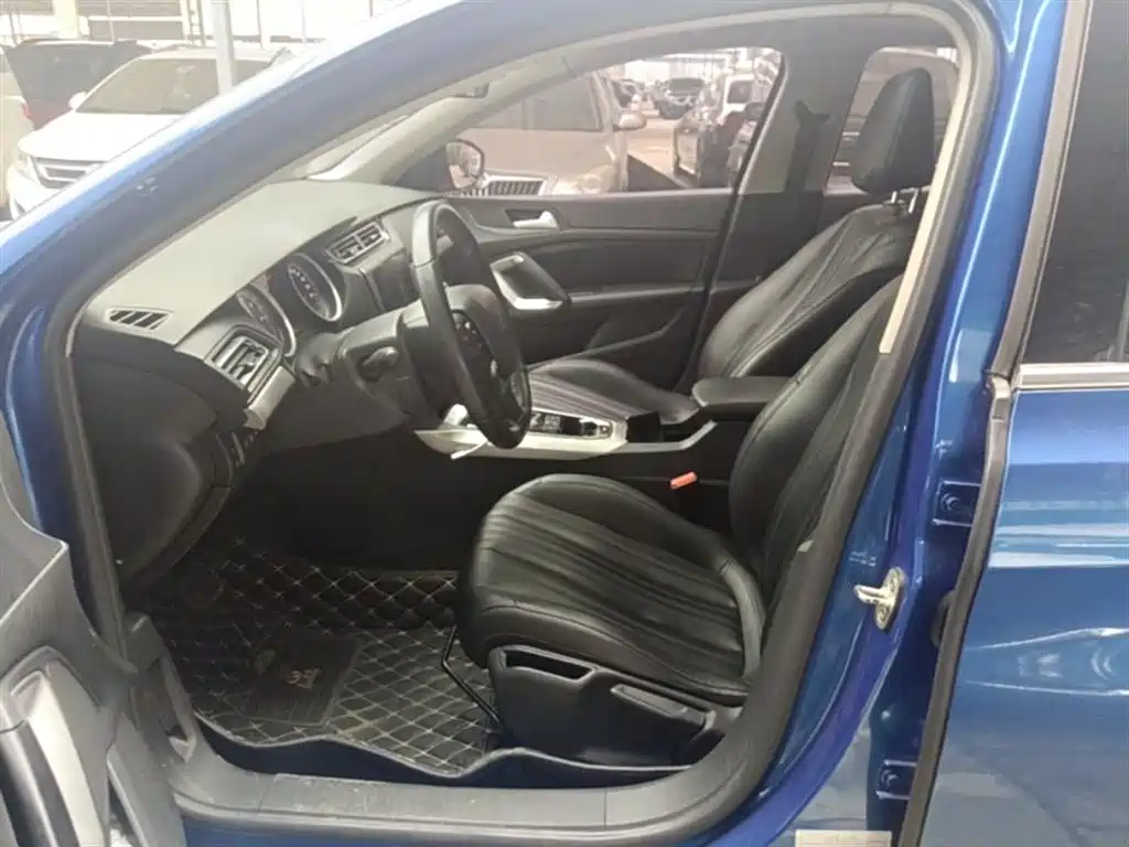 Peugeot 408 2019 350THP Automatic Luxury Edition China V фото 15