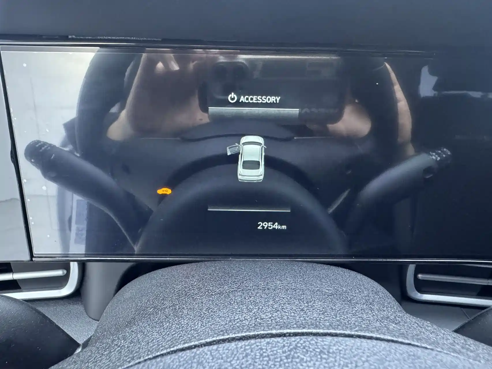 Photo 11 - Hyundai Elantra