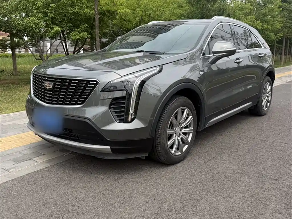 Cadillac XT4 2018 28T FWD Leading Edition