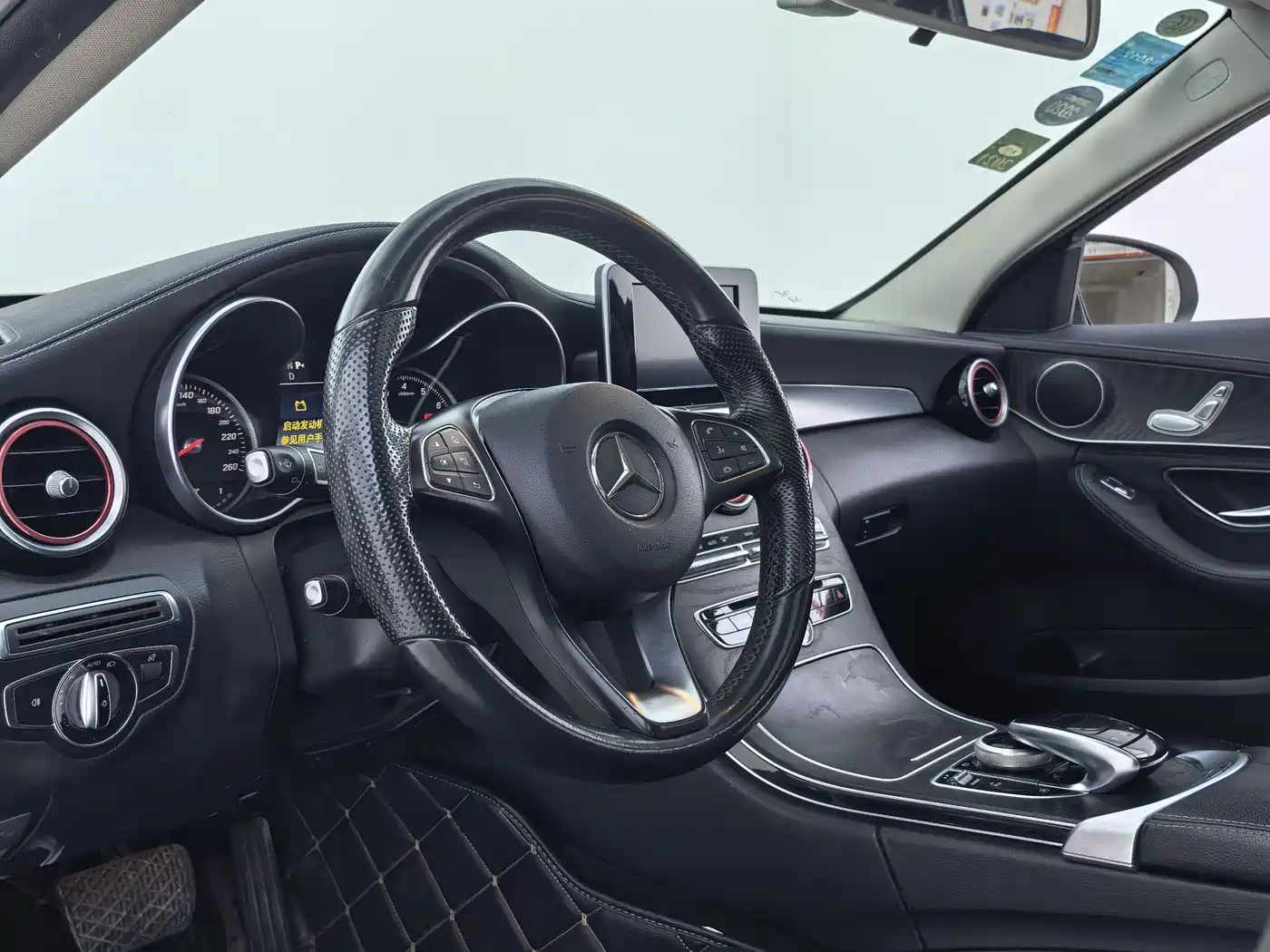Mercedes-Benz C-Class 2015 Facelift C 180 L Sport фото 16