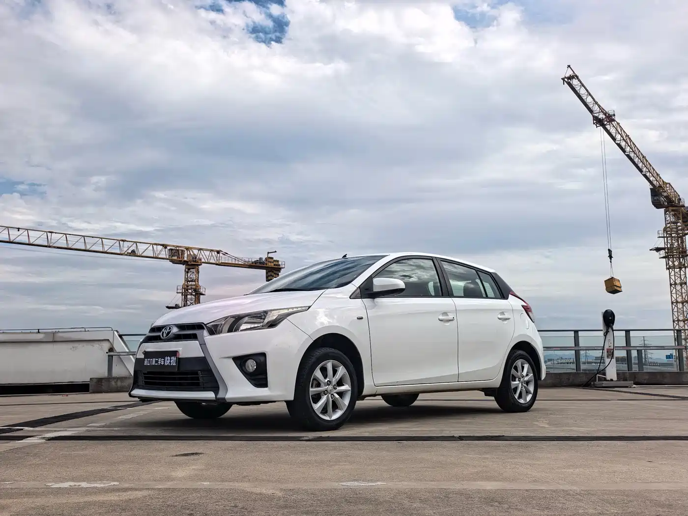 Toyota YARiS L Zhi Xuan 2015 1.5G Auto Sunroof Special Edition