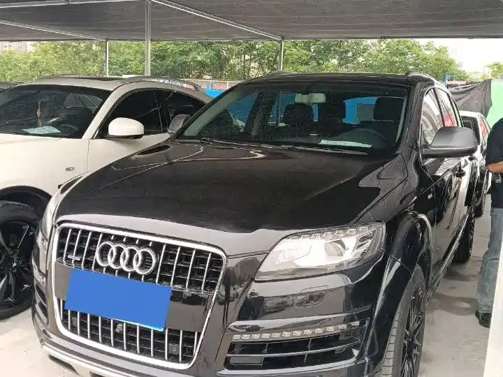 Audi Q7 2014 40 TFSI Off-road