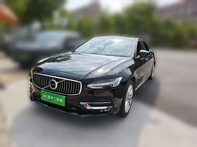 Volvo S90 2020 T5 Momentum Luxury Edition