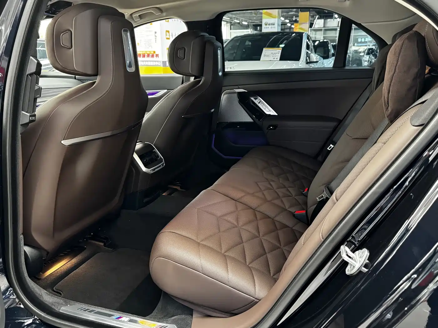 BMW 7 Series 2026 2023 Model 735Li M Sport Package