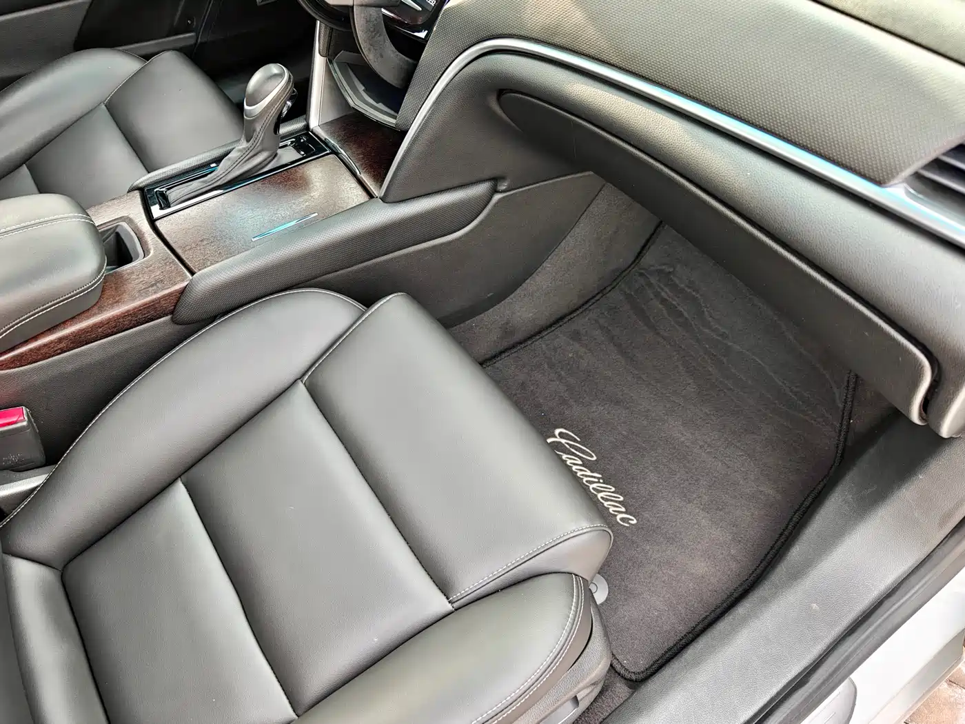 Cadillac XTS 2018 28T Technology фото 18