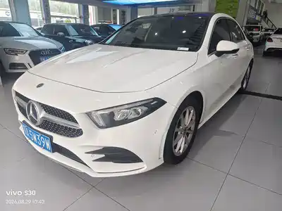 Mercedes-Benz A