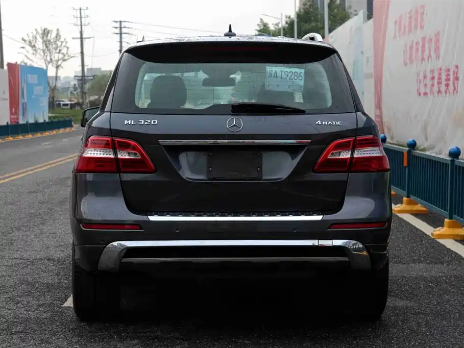 Mercedes-Benz M-Class 2014 ML 320 4MATIC фото 5