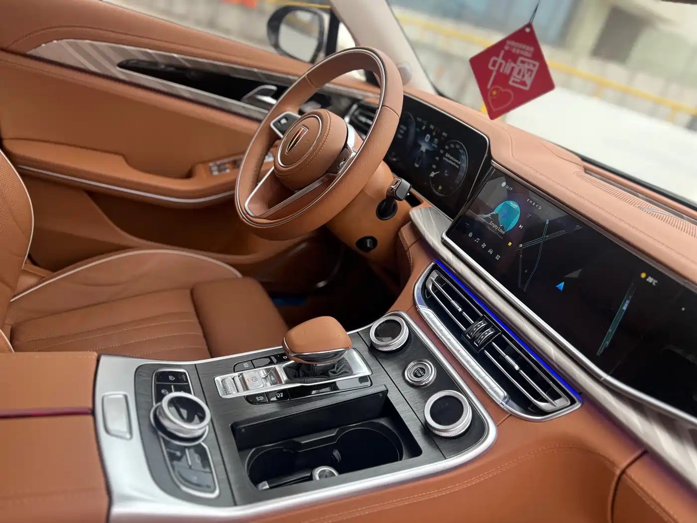 Hongqi H9 2022 2.0T Smart Connect Flag Enjoy Edition фото 8