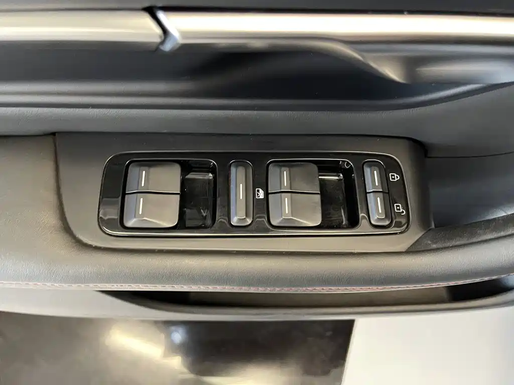 Фото 22 - XPeng P7
